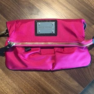 HOT PINK CLUTCH/CROSSBODY BAG